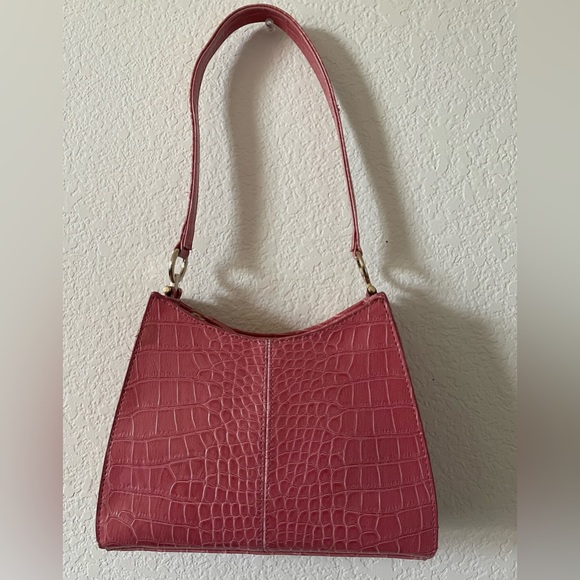 Pink Purse - Picture 2 of 5